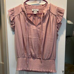 Rachel Zoe Light Pink Size M Blouse with ruffled cap sleeves